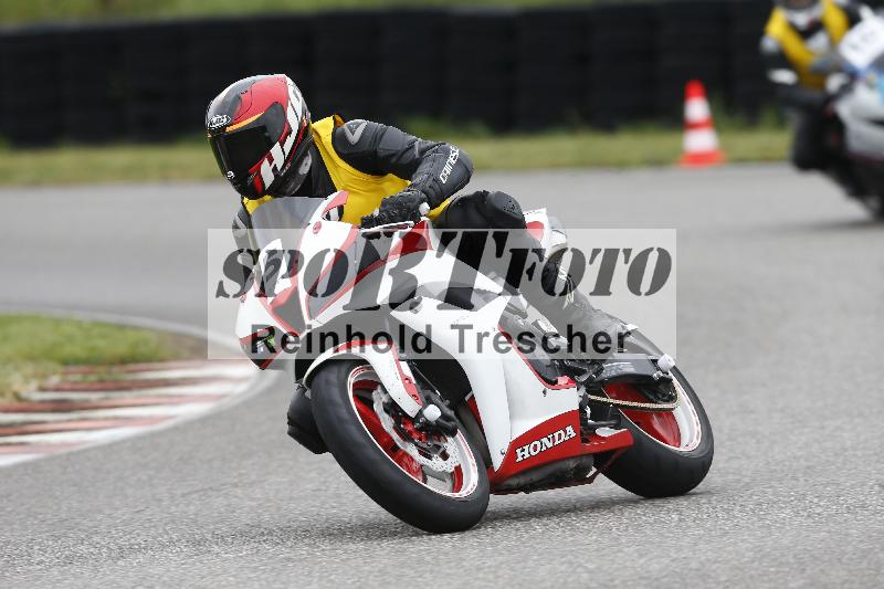 /Archiv-2025/06 18.04.2025 Speer Racing ADR/Instruktorentraining/5